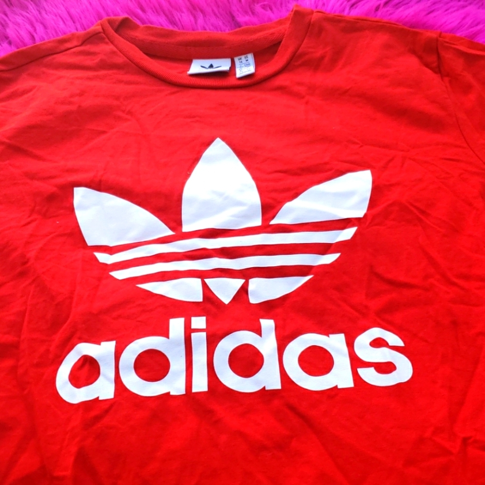 Adidas Tshirt